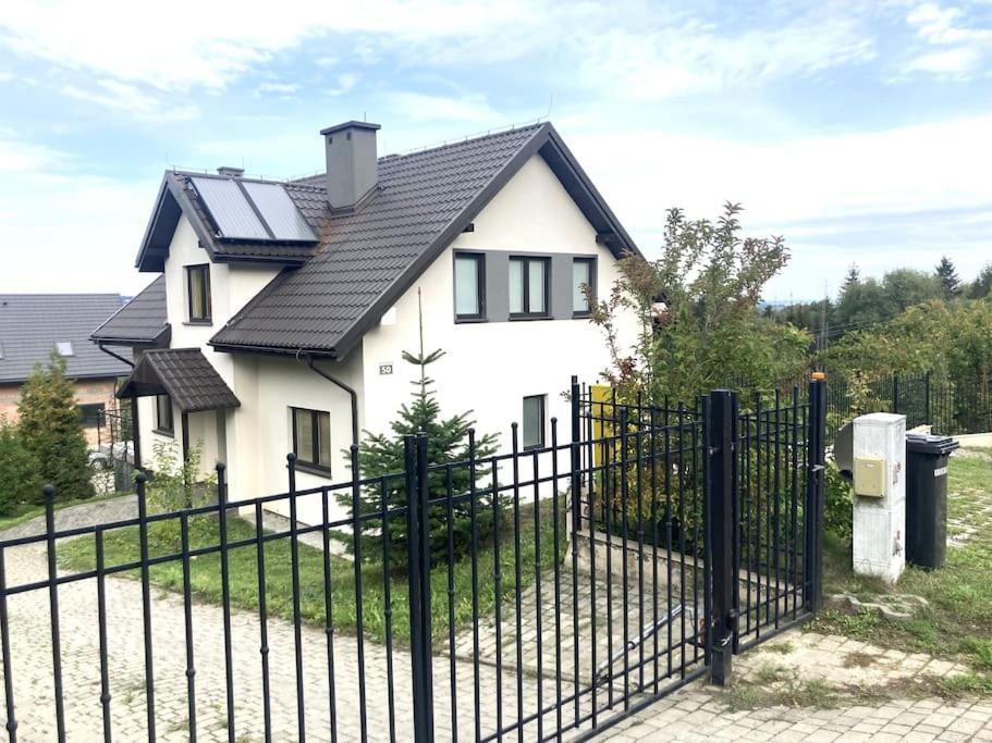 Tymi3 Dom Na Wzgorzu Przy Stoku Villa Przemysl Bagian luar foto